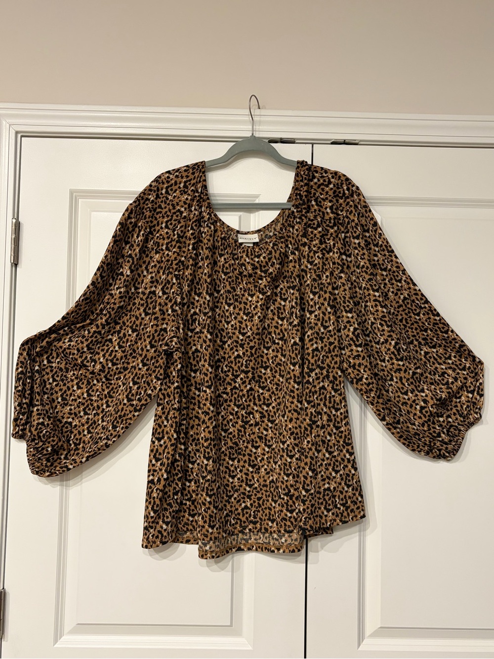 Ava & Viv Leopard Print Balloon Sleeve Blouse - Brown & Black